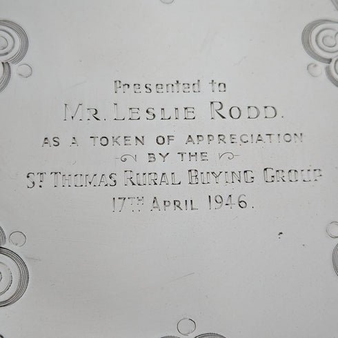 1903年 英国アンティーク 純銀製サルヴァ トレイ 直径32cm 824g GOLDSMITHS & SILVERSMITHS